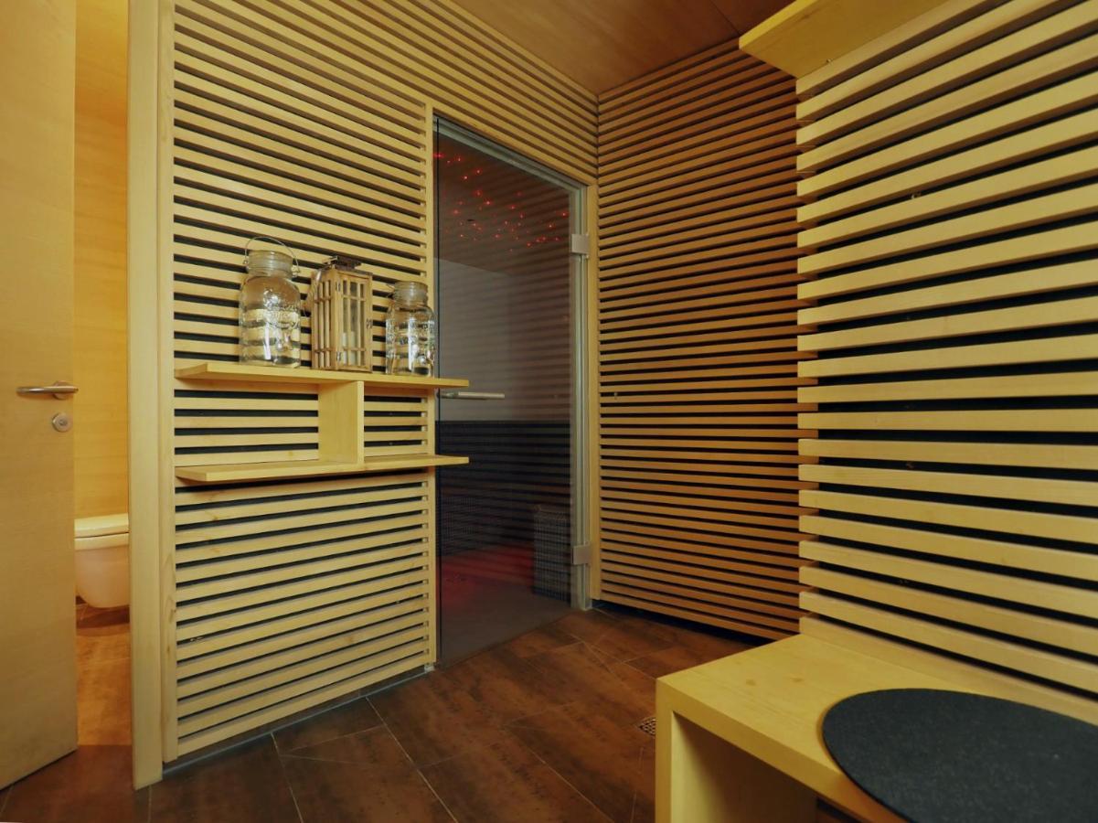 Aparthotel Alpinresort Дамулс Екстериор снимка