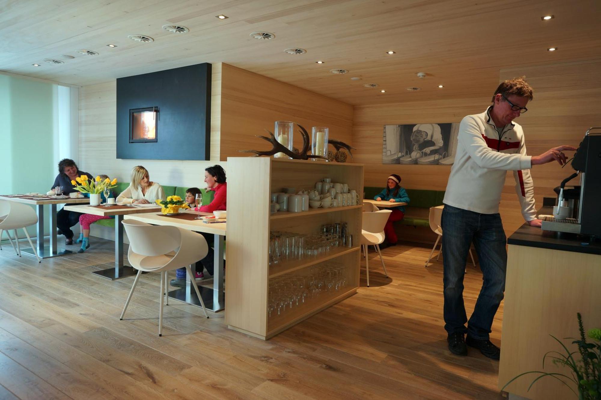 Aparthotel Alpinresort Дамулс Екстериор снимка