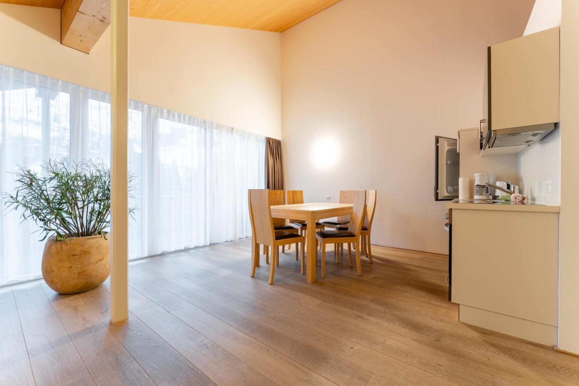 Aparthotel Alpinresort Дамулс Екстериор снимка
