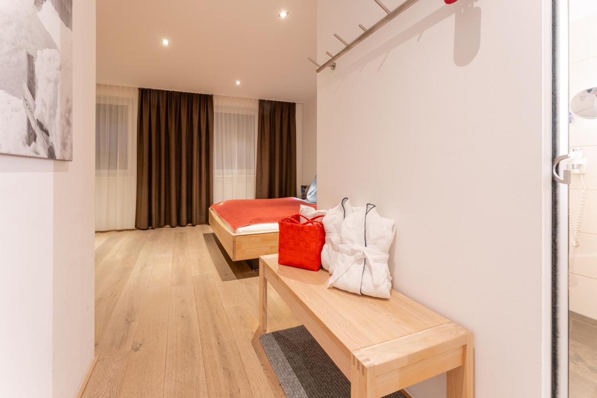 Aparthotel Alpinresort Дамулс Екстериор снимка