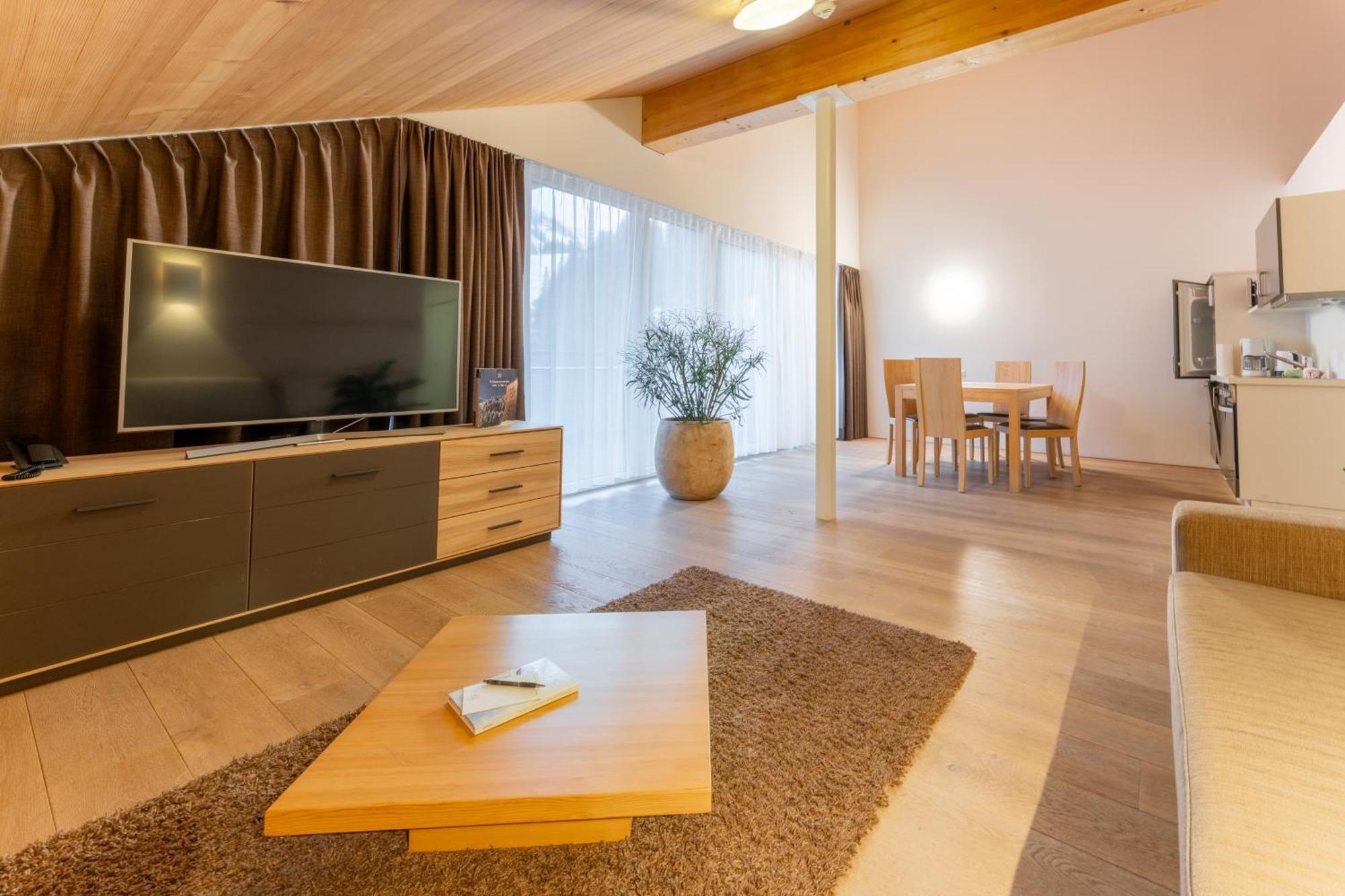 Aparthotel Alpinresort Дамулс Екстериор снимка
